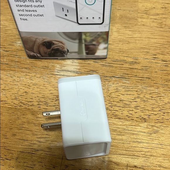 TP-Link Blue Smart Plug - Picture 6 of 7
